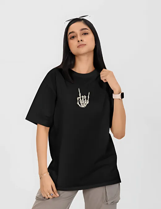 Glitzo Spooky Club Oversized Graphic tee - Image 4
