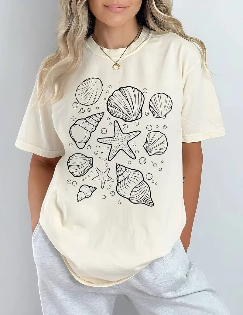Women's Oversized Seashell & Starfish Graphic T-Shirt – Beach Aesthetic Casual Summer Tee